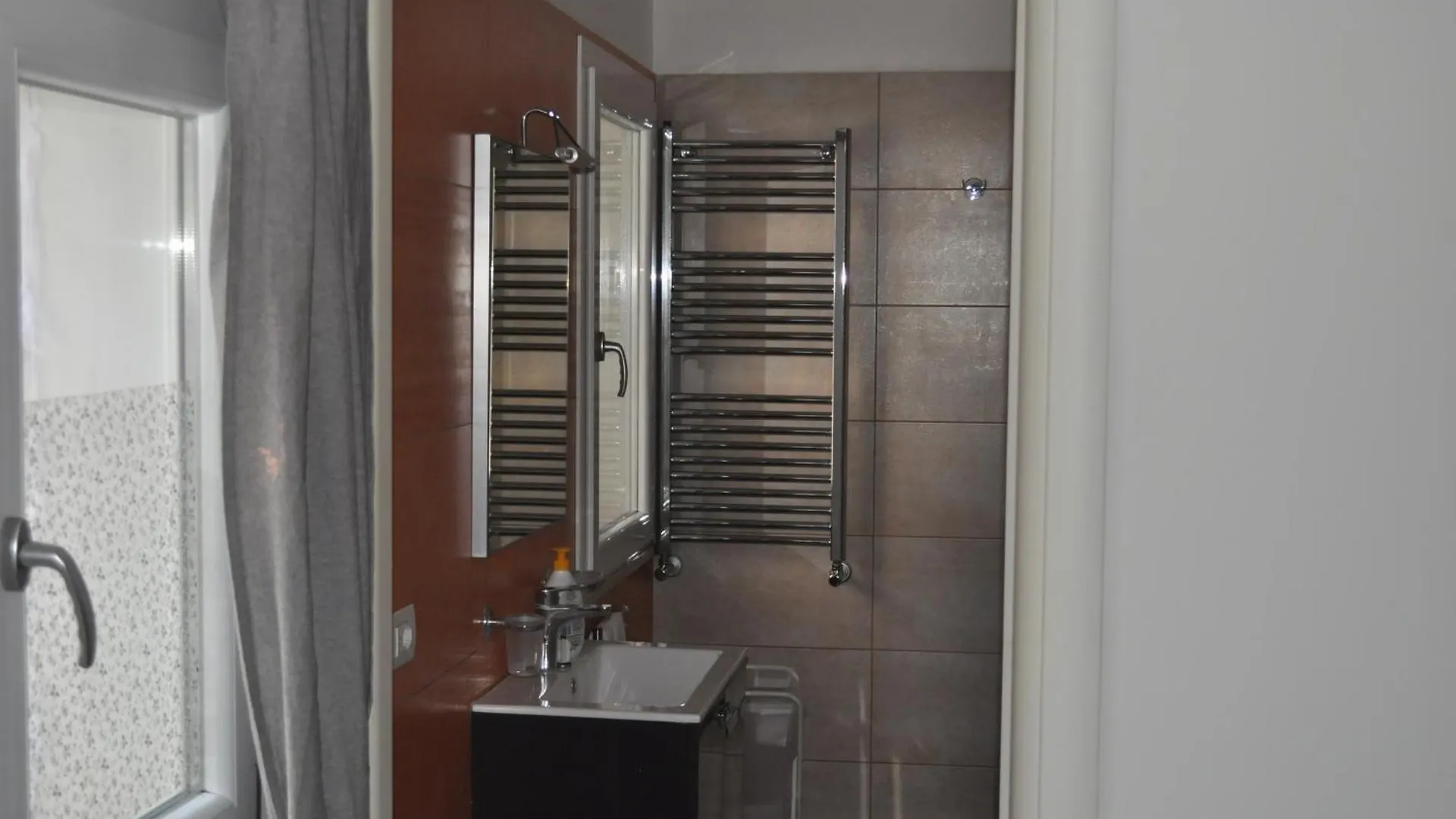 Pm 9 Dei Nelumbi Apartman Róma 0*,  Olaszország